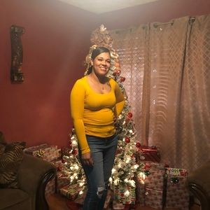 Meet your Posher, Cynthia